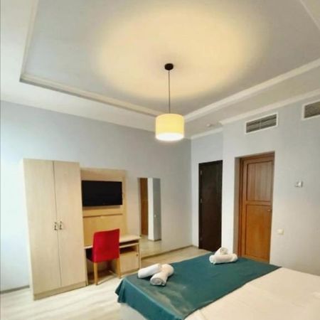 Hotel My Rose Batumi Exterior foto